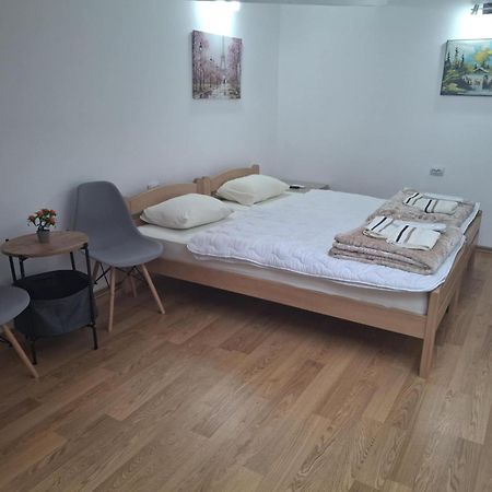 קבדרצי Apartments Victory מראה חיצוני תמונה