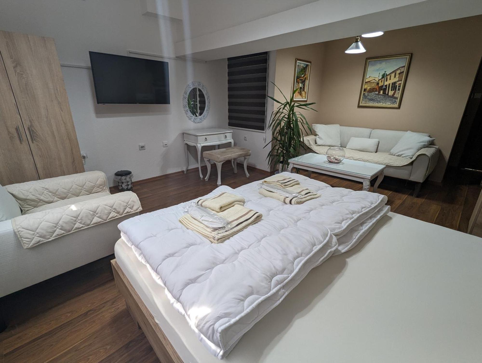 קבדרצי Apartments Victory מראה חיצוני תמונה