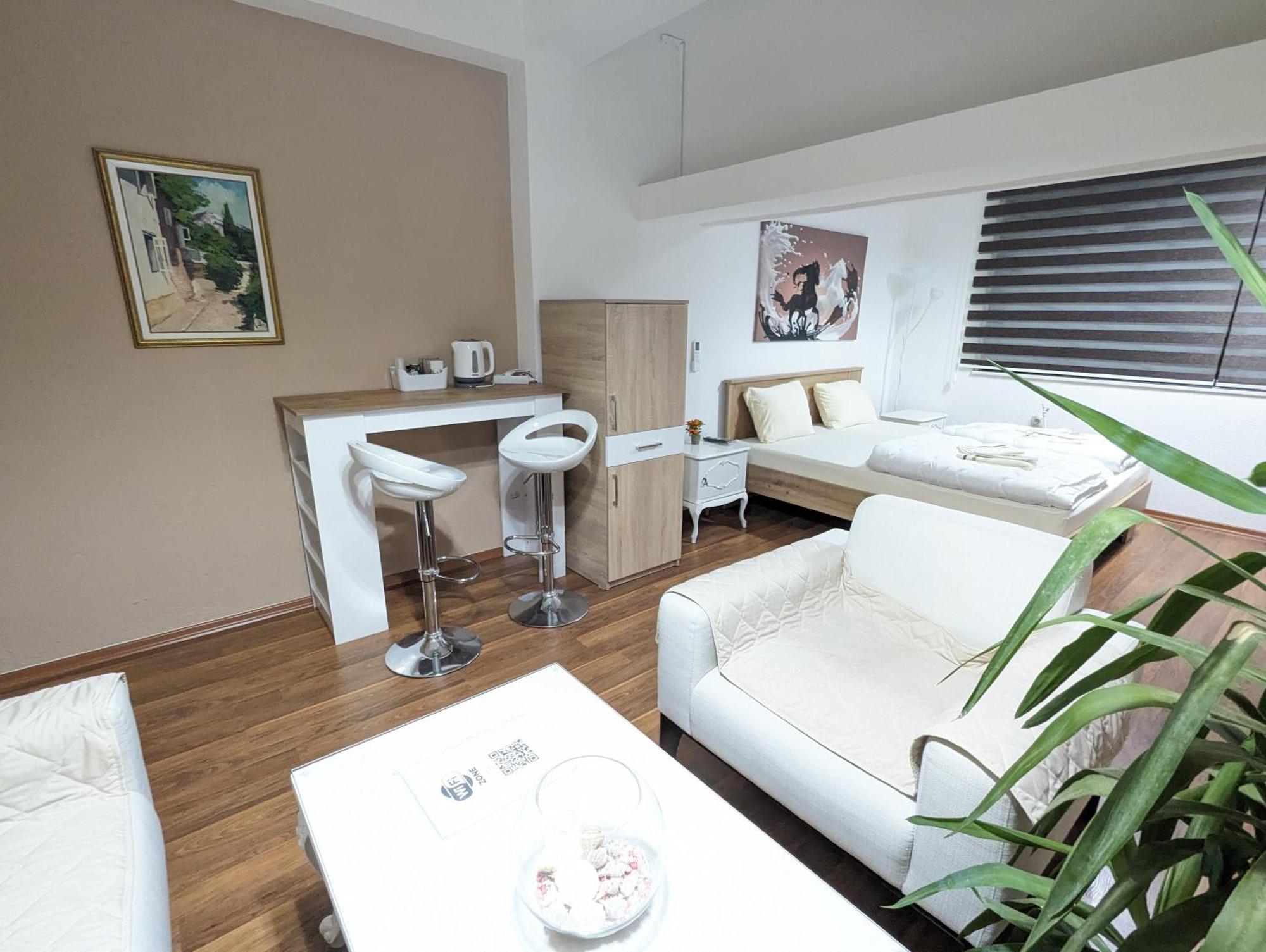 קבדרצי Apartments Victory מראה חיצוני תמונה